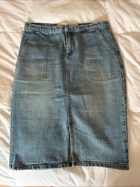 GAP Light Blue Denim Pencil Skirt